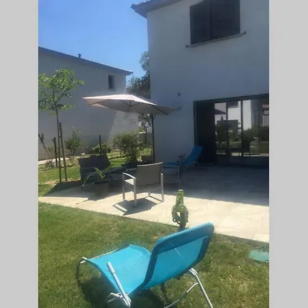 4-5 Personnes Duplex En Bord De Mer ! Nyaraló Borgo